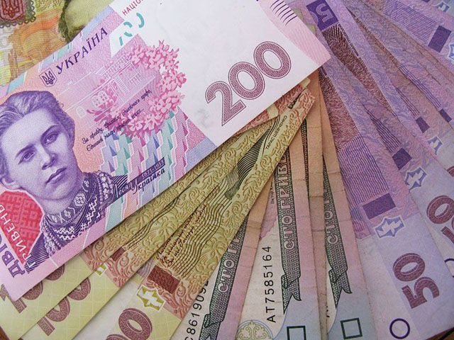 На Одещині жителі міста хочуть забрати у мера надбавки На Одещині жителі міста хочуть забрати у мера надбавки