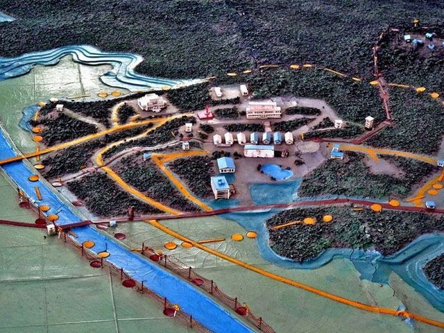 Туризм під прицілом військових (Фото) Туризм під прицілом військових (Фото)