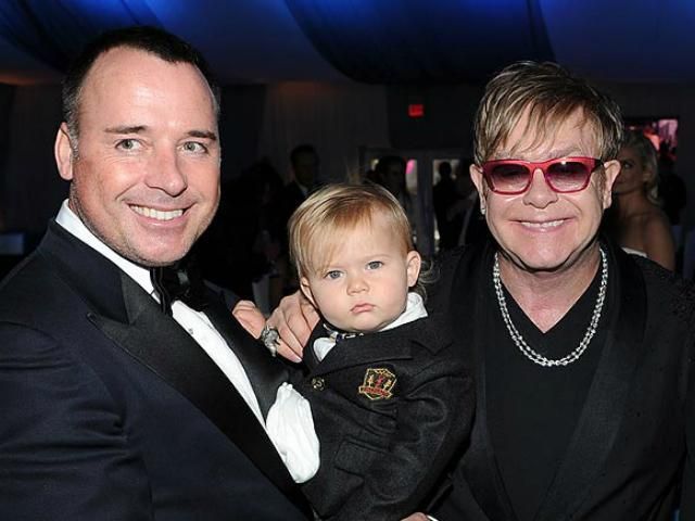 Елтон Джон підтвердив, що вдруге став батьком Елтон Джон підтвердив, що вдруге став батьком
