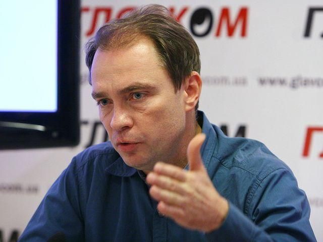 Опозиціонери займаються не політикою, а експлуатацією іміджу Тимошенко, - експерт Опозиціонери займаються не політикою, а експлуатацією іміджу Тимошенко, - експерт