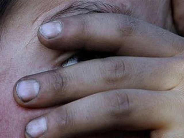 В России школьники и студентка насиловали 13-летнюю девочку В России школьники и студентка насиловали 13-летнюю девочку