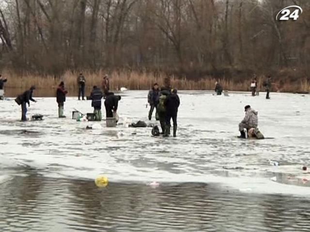 Надзвичайні служби, міліція та рибоохорона борються із браконьєрами Надзвичайні служби, міліція та рибоохорона борються із браконьєрами