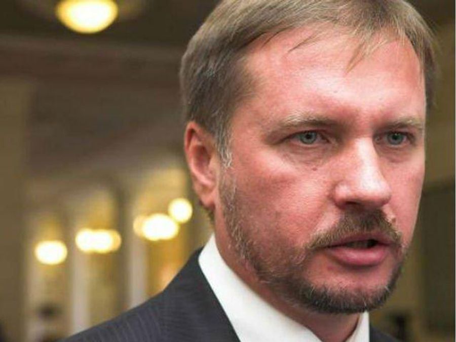 Тарас Чорновил: До президентских выборов Янукович "будет раскручивать" Тягнибока