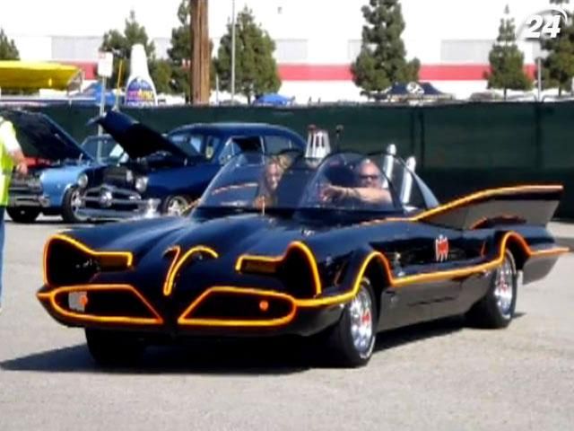 Автомобиль Бэтмена ушел с молотка Автомобиль Бэтмена ушел с молотка