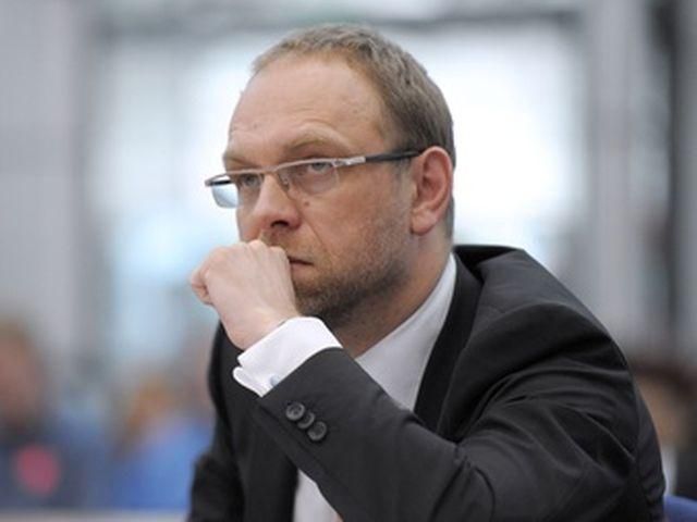 Если бы Тимошенко можно было расстрелять, ее бы расстреляли, - Власенко Если бы Тимошенко можно было расстрелять, ее бы расстреляли, - Власенко