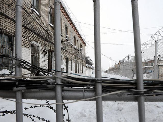 У колонії в Єнакієво в’язень зробив "харакірі" У колонії в Єнакієво в’язень зробив "харакірі"