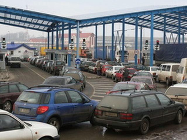 Польша намерена усилить охрану на границе с Украиной Польша намерена усилить охрану на границе с Украиной