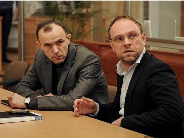 Тимошенко матиме 3 захисників у справі Щербаня Тимошенко матиме 3 захисників у справі Щербаня