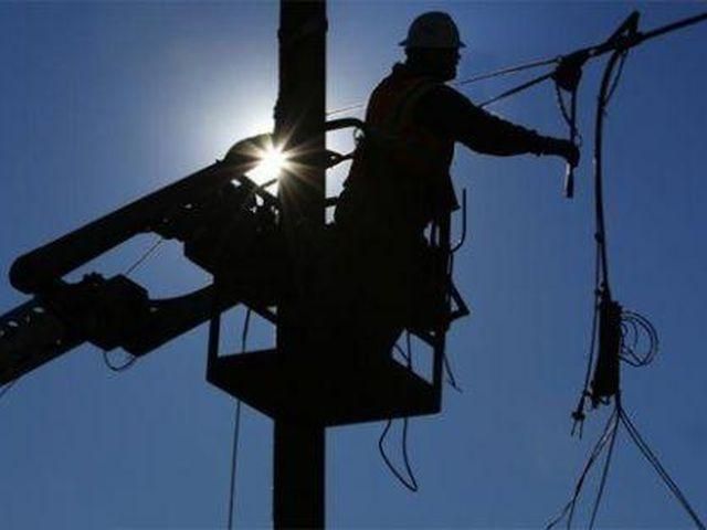 В Україні знеструмлені майже 300 населених пунктів В Україні знеструмлені майже 300 населених пунктів