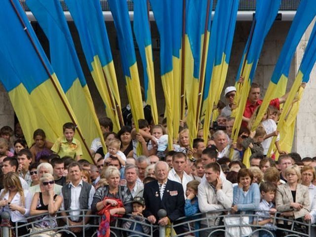 Сегодня за независимость Украины проголосовали бы более 60% украинцев Сегодня за независимость Украины проголосовали бы более 60% украинцев