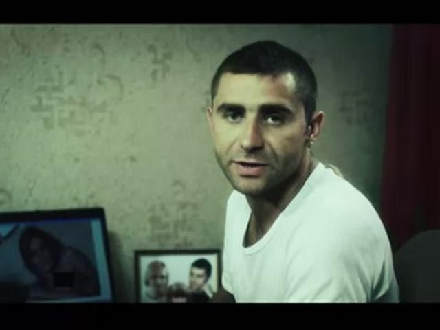 В інтернеті з'явився фільм "Син за батька" – про "доброго Ландіка" (Відео) В інтернеті з'явився фільм "Син за батька" – про "доброго Ландіка" (Відео)