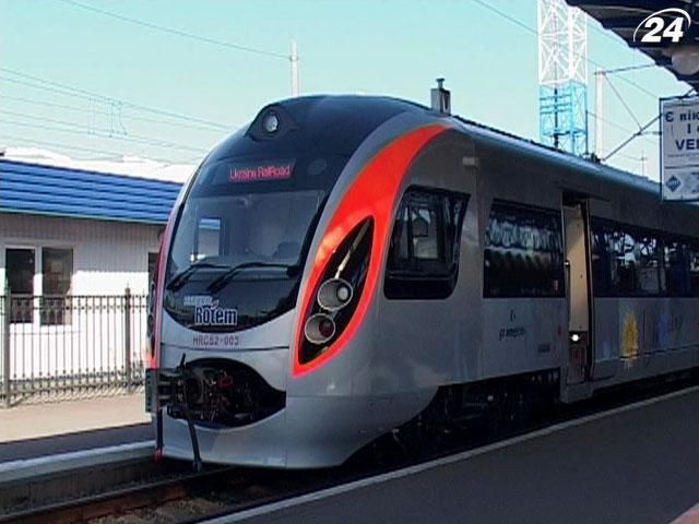 9 из 10 поездов Hyundai работают, - Козак 9 из 10 поездов Hyundai работают, - Козак