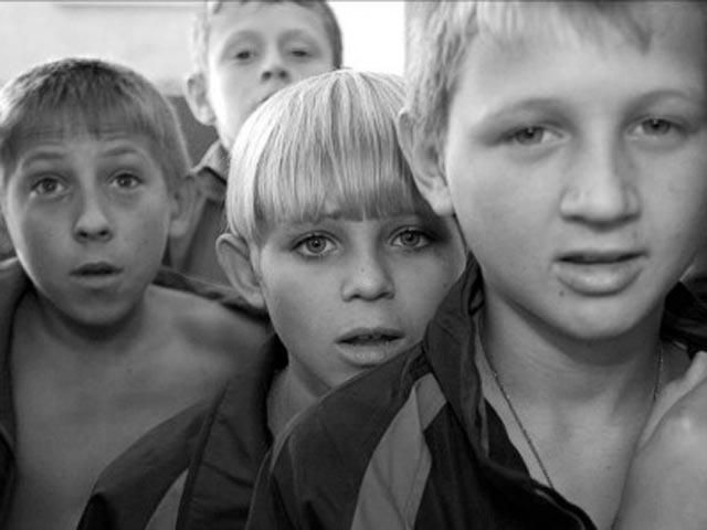 В УДАРе не против отдавать украинских детей иностранцам
