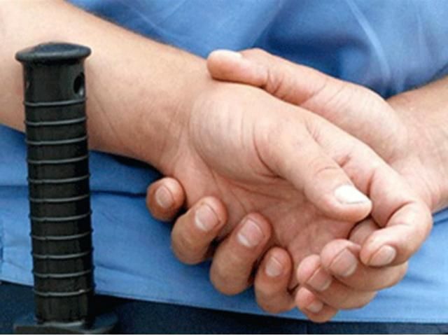 В Запорожье мужчина заказал у милиционера убийство соседа В Запорожье мужчина заказал у милиционера убийство соседа