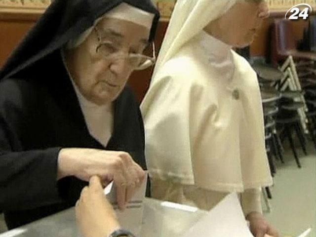 Парламент Каталонии принял декларацию о суверенитете Парламент Каталонии принял декларацию о суверенитете