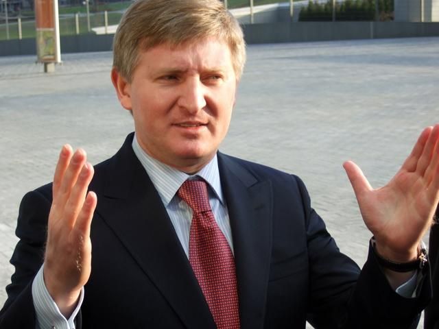 У своїх статках Ахметов випередив усіх російських мільярдерів У своїх статках Ахметов випередив усіх російських мільярдерів