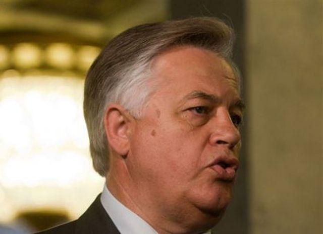 Комуністи готуються до протестів через приїзд в Україну місії МВФ Комуністи готуються до протестів через приїзд в Україну місії МВФ