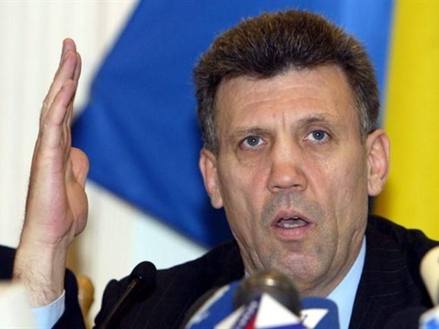 Оппозиционеры выставляют Украину в наихудшем свете, - Кивалов Оппозиционеры выставляют Украину в наихудшем свете, - Кивалов