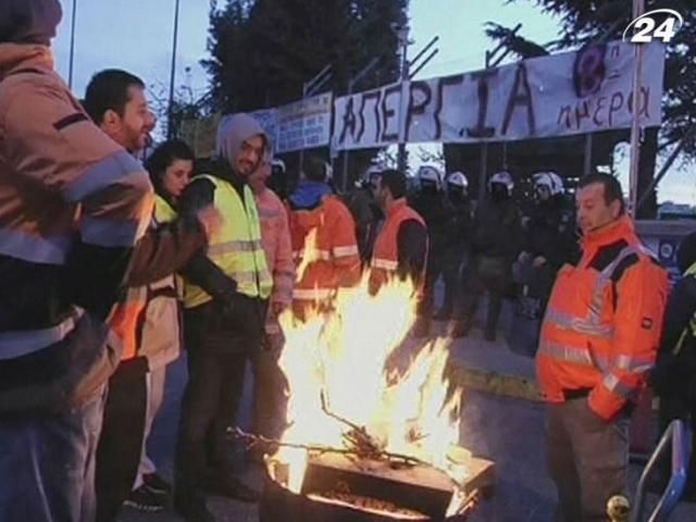 После 10 дней забастовки наконец заработало афинское метро