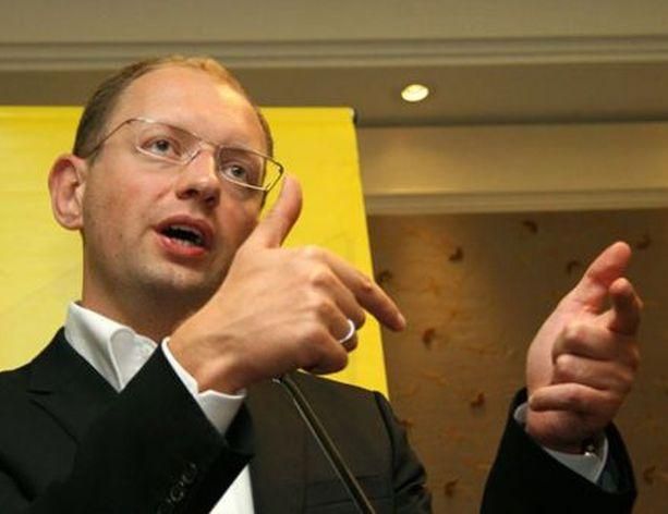 У Давосі Яценюк розповів, що заважає євроінтеграції України У Давосі Яценюк розповів, що заважає євроінтеграції України