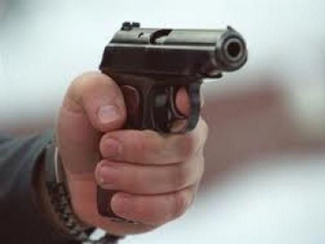 Невідомий влаштував стрілянину у США, є жертви Невідомий влаштував стрілянину у США, є жертви