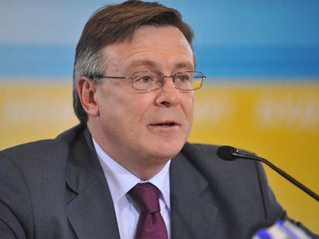 Глава МИД советует бороться с нетерпимостью и дискриминацией Глава МИД советует бороться с нетерпимостью и дискриминацией