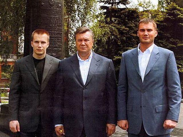 Иностранный политолог: В Украине клановые интересы власти преобладают над национальными Иностранный политолог: В Украине клановые интересы власти преобладают над национальными