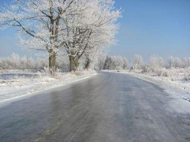 Завтра в Україні оголошено штормове попередження Завтра в Україні оголошено штормове попередження