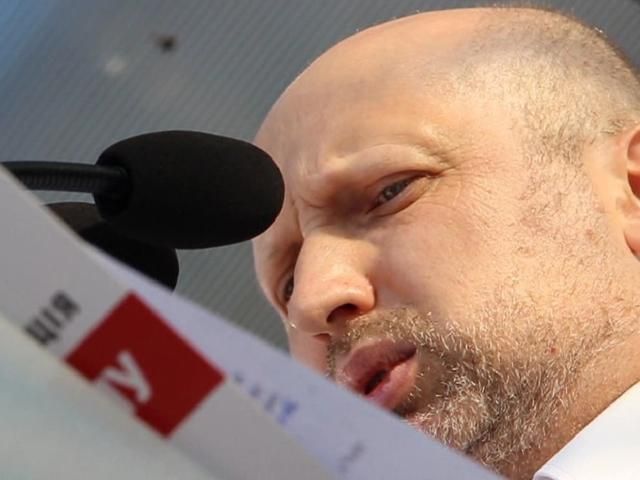 Турчинов: Влада звинувачує Тимошенко у нових злочинах, щоб не виконувати рішення Євросуду Турчинов: Влада звинувачує Тимошенко у нових злочинах, щоб не виконувати рішення Євросуду