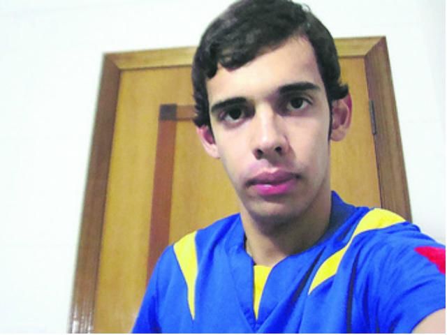 Бразилець вивчив українську мову і тепер викладає її на YouTube (Відео) Бразилець вивчив українську мову і тепер викладає її на YouTube (Відео)