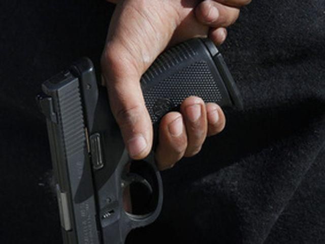 В Одесі жорстоко розстріляли жінку і двох неповнолітніх В Одесі жорстоко розстріляли жінку і двох неповнолітніх