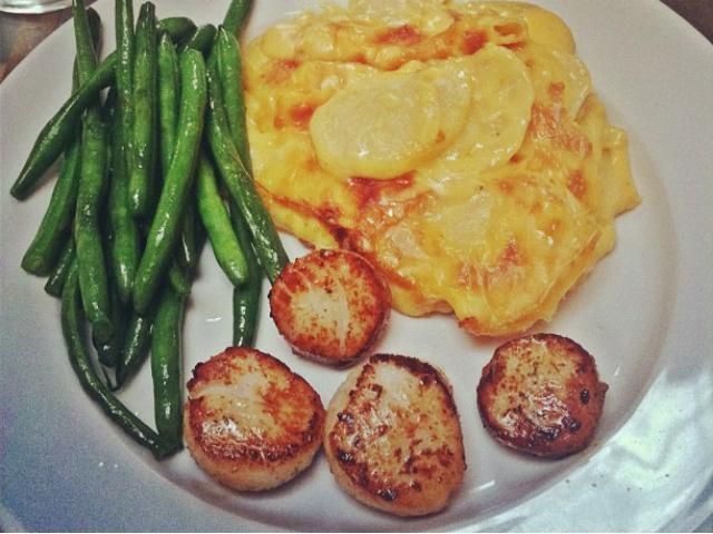 В американських ресторанах забороняють фотографувати їжу В американських ресторанах забороняють фотографувати їжу