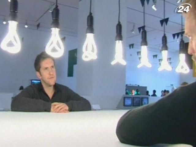 “Плюмен 001” - перша у світі дизайнерська енергоощадна лампочка
