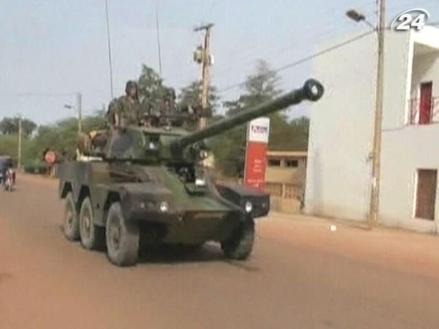 В Мали французы отвоевали у исламистов последний город В Мали французы отвоевали у исламистов последний город