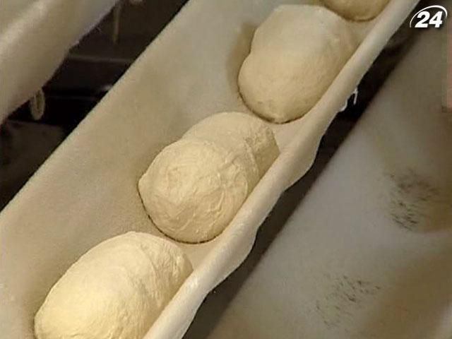 Аграрный фонд Украины увеличит поставки муки пекарям на 40% Аграрный фонд Украины увеличит поставки муки пекарям на 40%