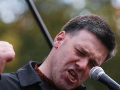 Не хочешь работать - давай до свидания! Давайте новые выборы, - Тягнибок "регионам"