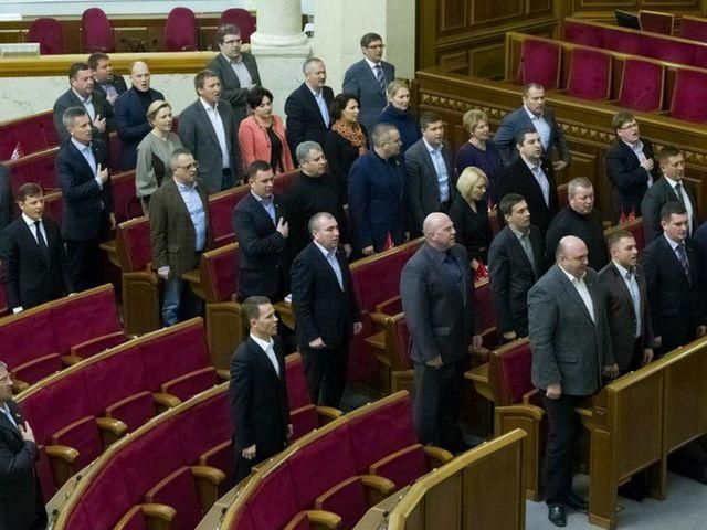 Сьогодні українська опозиція скликала збори у Верховній Раді (Фото)