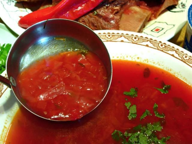 На Вінниччині дитина потрапила у лікарню через борщ На Вінниччині дитина потрапила у лікарню через борщ