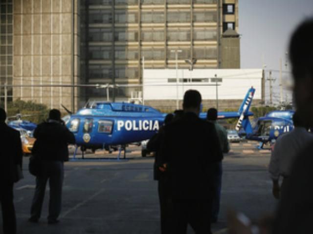 На мексиканской нефтегазовой компании прогремел взрыв: 25 человек погибли (Видео) На мексиканской нефтегазовой компании прогремел взрыв: 25 человек погибли (Видео)