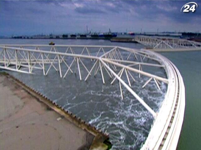 Североморская стена - крупнейший водозащитный барьер в истории строительства Североморская стена - крупнейший водозащитный барьер в истории строительства