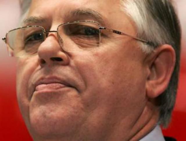 Симоненко: "Свобода" не собирается решать социальные проблемы людей Симоненко: "Свобода" не собирается решать социальные проблемы людей