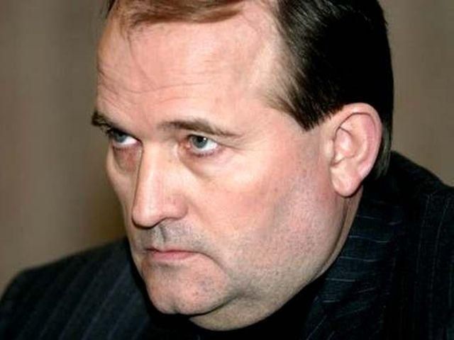 Медведчук считает, что ситуация в экономике близка к кризисной Медведчук считает, что ситуация в экономике близка к кризисной