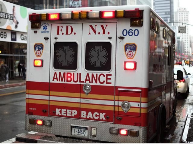 В США 34 особи постраждали в результаті страшної ДТП В США 34 особи постраждали в результаті страшної ДТП