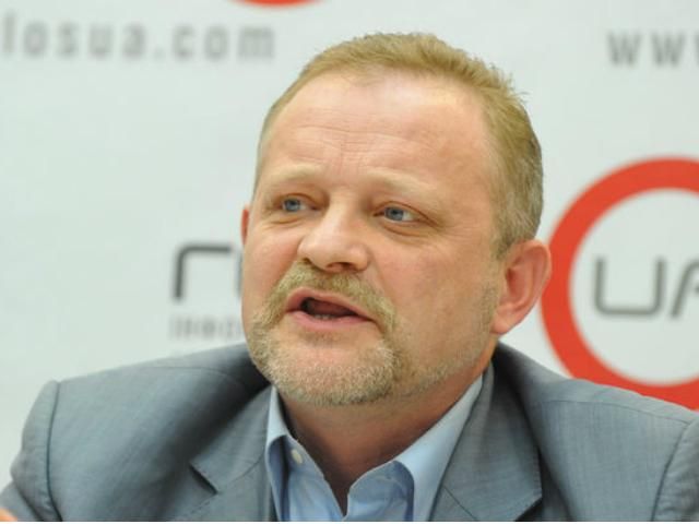 Политолог говорит, что искать заказчиков убийства Щербаня надо на Донбассе