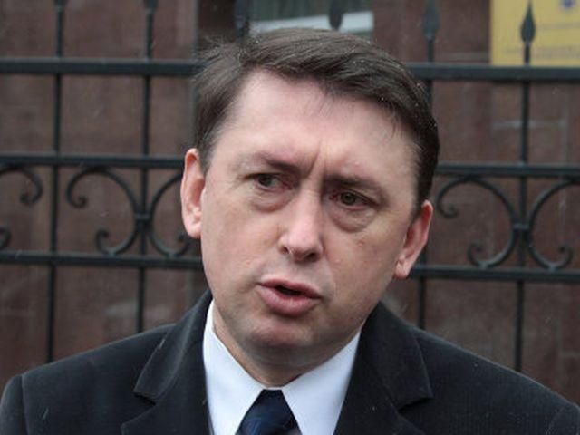 Мельниченко: Кучма предложил мне два миллиона долларов за оригинальные пленки Мельниченко: Кучма предложил мне два миллиона долларов за оригинальные пленки