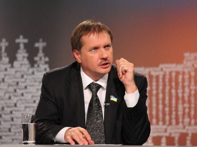 Янукович не може наїстися, у нього голод грошей, майна, розкоші, – Чорновіл Янукович не може наїстися, у нього голод грошей, майна, розкоші, – Чорновіл