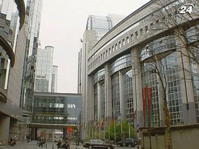 ЕЦБ наймет 2 тысячи работников для усиления надзора
