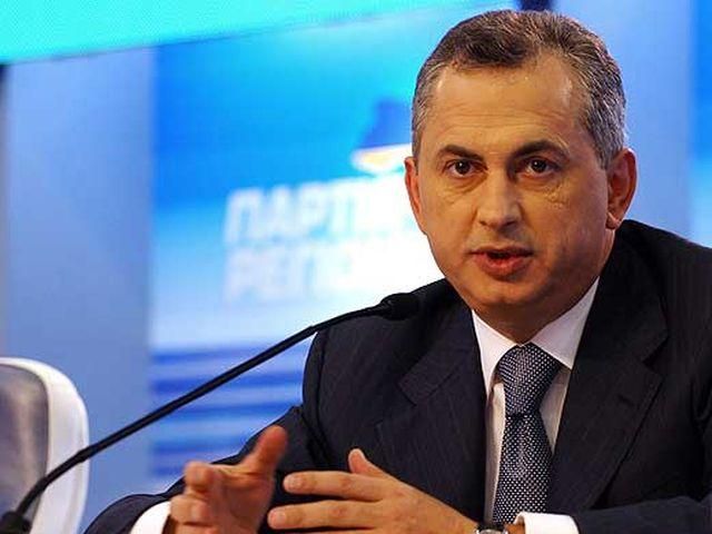 Колесников говорит, что через год вся Украина пересядет на Hyundai Колесников говорит, что через год вся Украина пересядет на Hyundai