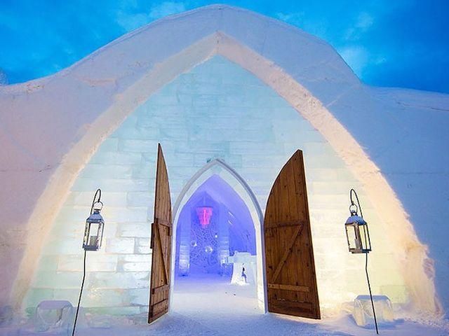 У Канаді звели готель зі снігу та льоду за мотивами твору Жюля Верна (Фото)