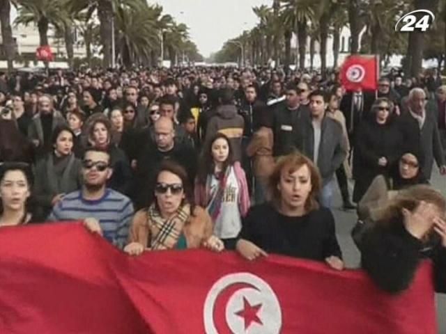 В Тунисе сформируют беспартийное правительство В Тунисе сформируют беспартийное правительство